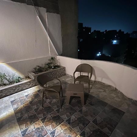 Near The Pyramids Inn Nazlet el-Sisi Екстер'єр фото